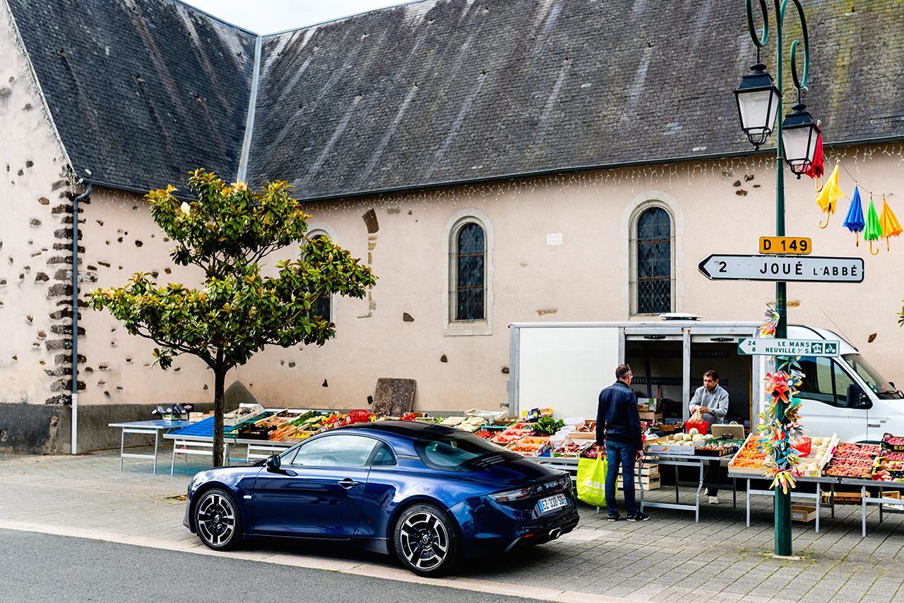 Alpine A110