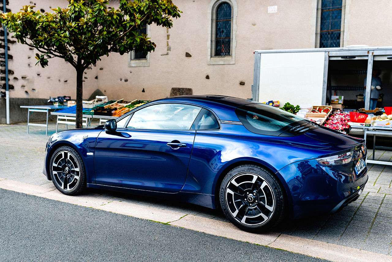 Alpine A110