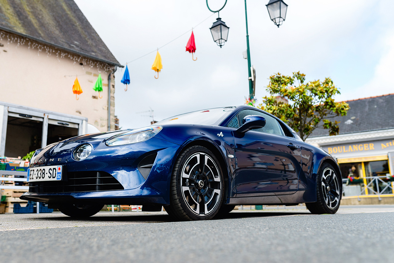 Alpine A110